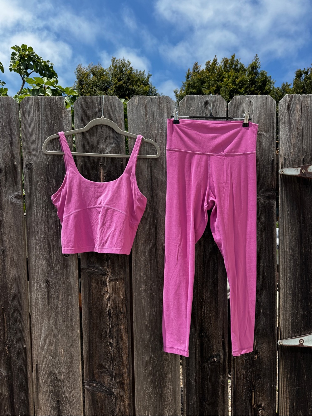 Aritzia TNA Pink Magenta High-Waist Leggings with Matching Crop Tank